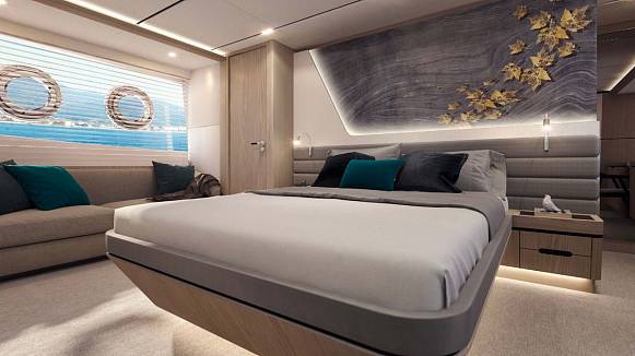 MAJESTY 72 yacht