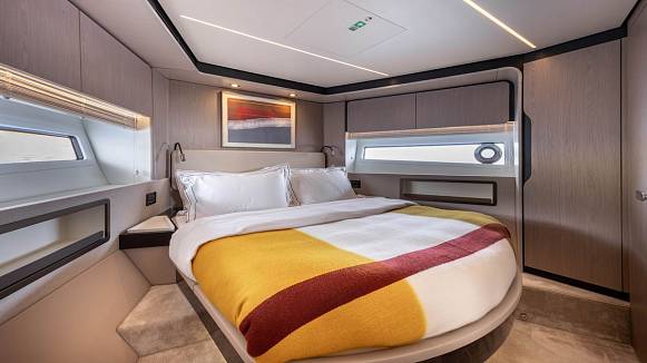 BELLA KATRIN yacht