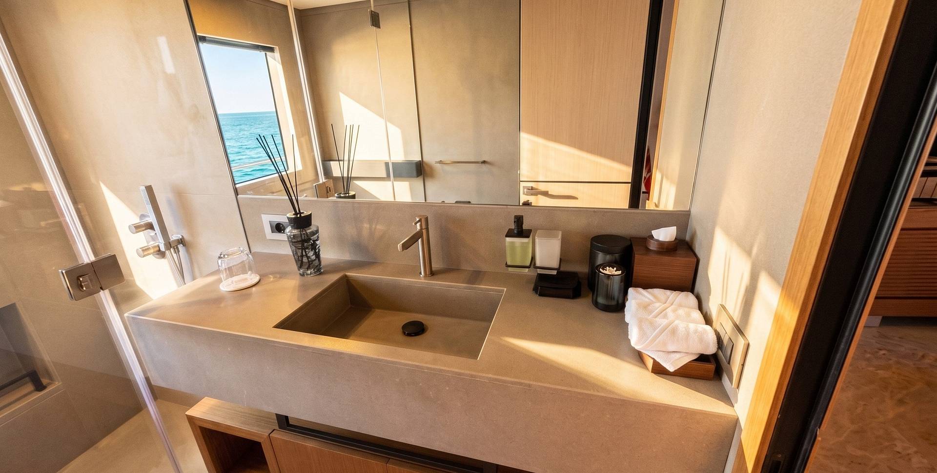 CARAT yacht