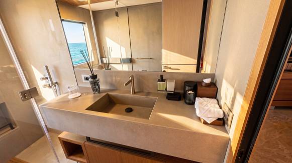 CARAT yacht