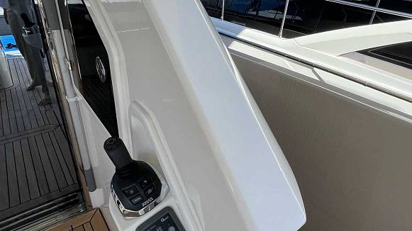 ABSOLUTE 62 FLY yacht