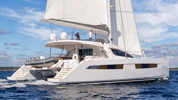 PRIVILEGE SERIE 6 yacht