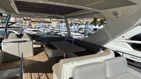 ABSOLUTE 62 FLY yacht