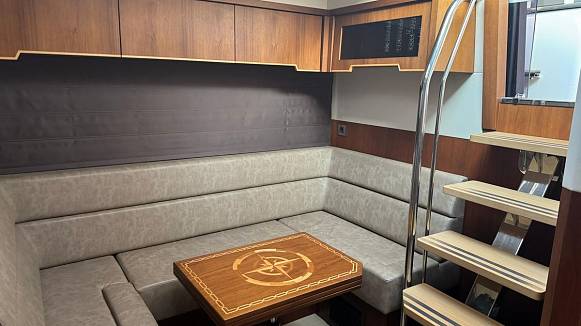 GALEON 445 HTS yacht