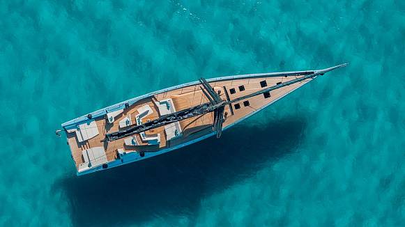 WALLYWIND 110 yacht