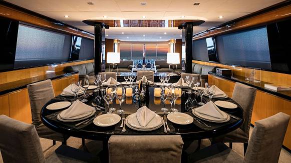 CAN'T REMEMBER yacht