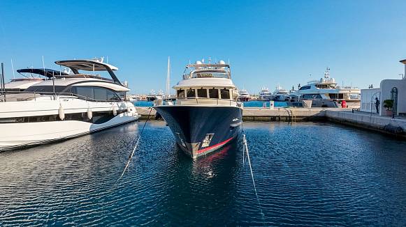 DE ALM DELFINO 60 yacht