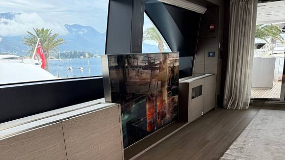 ALBUS yacht