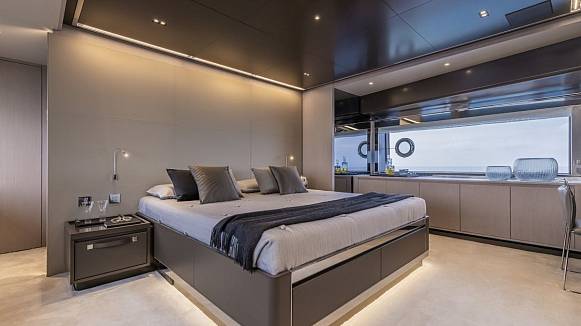 90’ RIVA ARGO yacht