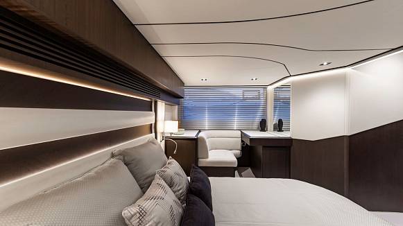 GALEON 510 SKY yacht