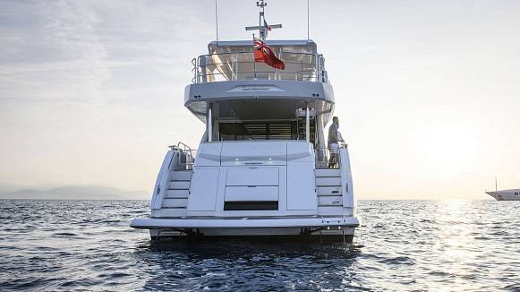 SUNSEEKER 76 yacht