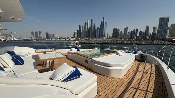 MAJESTY 112 TERRACE yacht