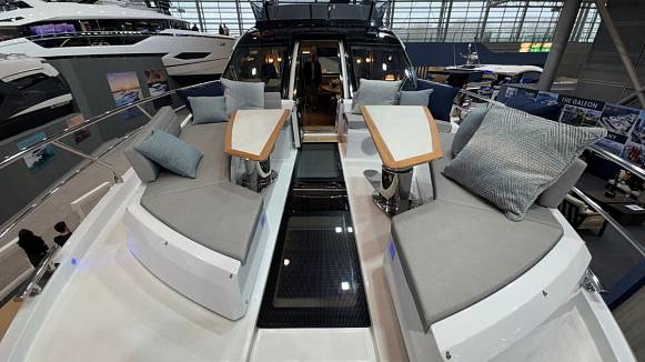 GALEON 640 FLY yacht