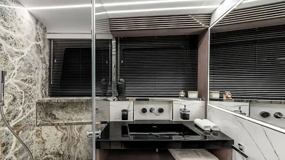 GALEON 800 FLY yacht