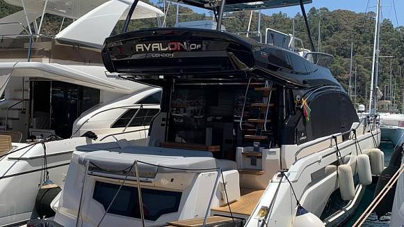 CRANCHI E52F EVOLUZIONE yacht