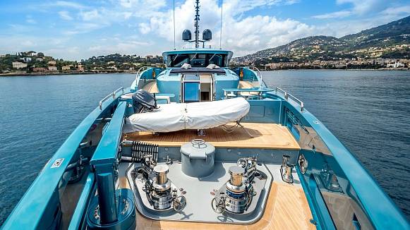 QUEEN ALLA yacht