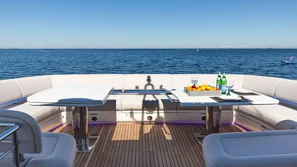 GALEON 800 FLY yacht