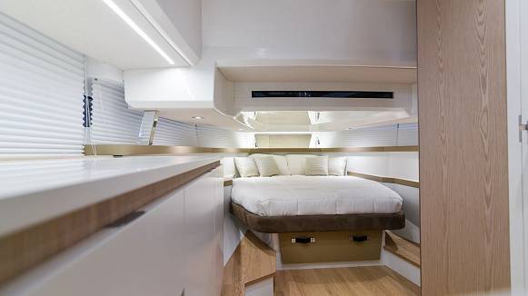 Fiart Seawalker 35 yacht