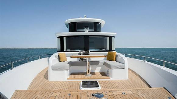 NOMAD 65 SUV yacht