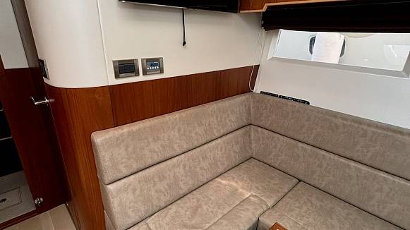 GALEON 445 HTS yacht
