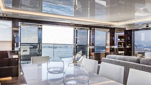 PEARL 95 yacht