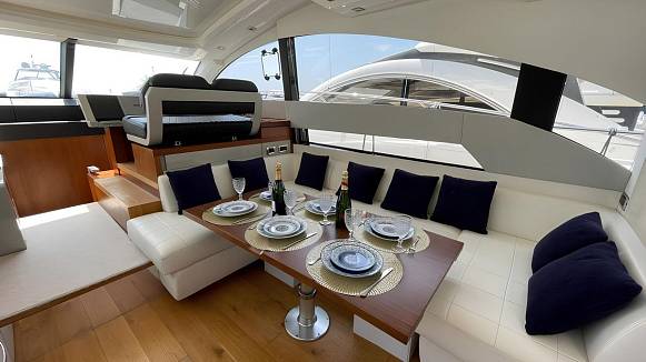 FAIRLINE TARGA 50 GT yacht