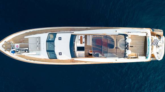 GUY COUACH 2800  yacht