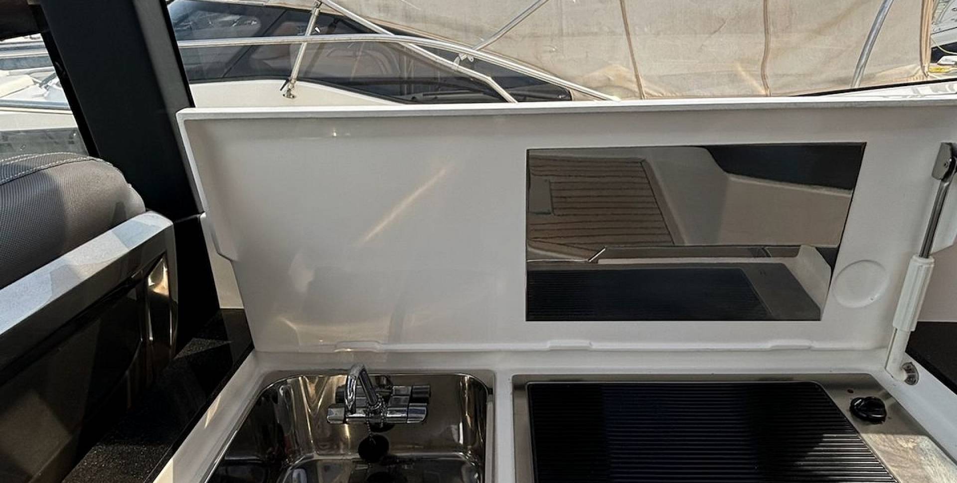 GALEON 445 HTS yacht