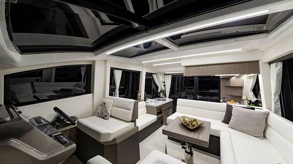 GALEON 470 SKY yacht