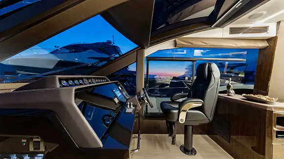 GALEON 640 FLY yacht
