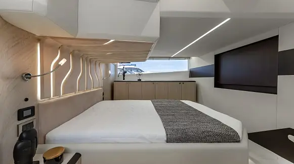 GALEON 440 FLY yacht