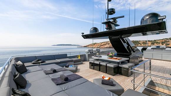 MADO yacht