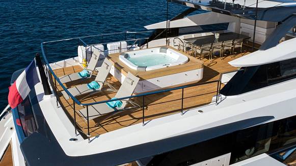 JAG'B yacht