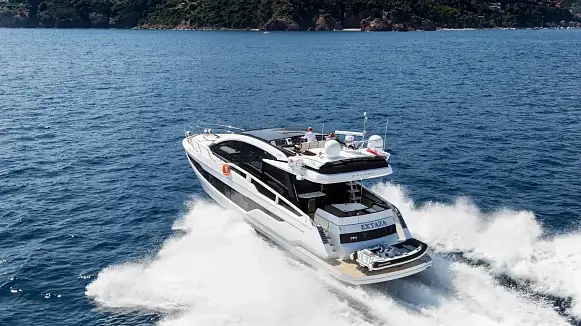 GALEON 650 SKY yacht