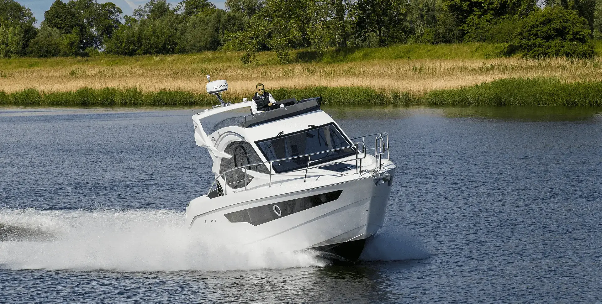 GALEON 300 FLY yacht