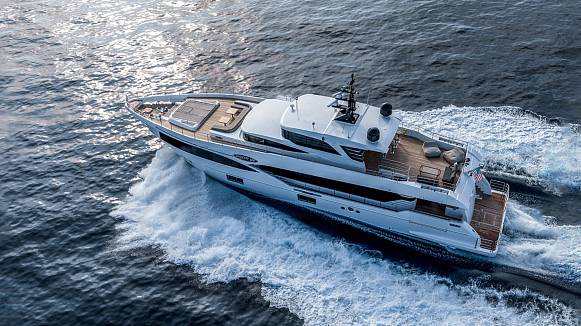 MIA yacht