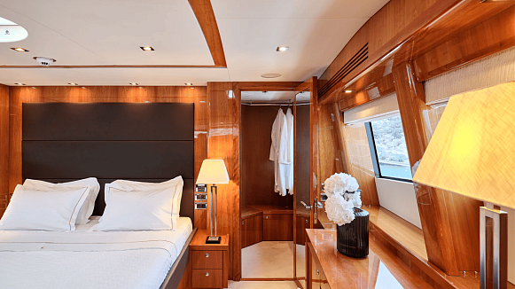 SUNSEEKER 34 METRE yacht