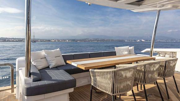 PEARL 95 yacht