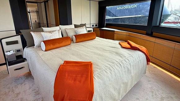 CARAT yacht