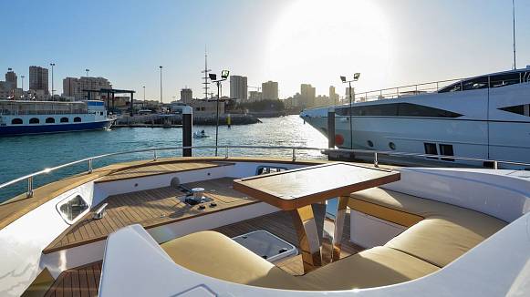 NOMAD 65 SUV yacht