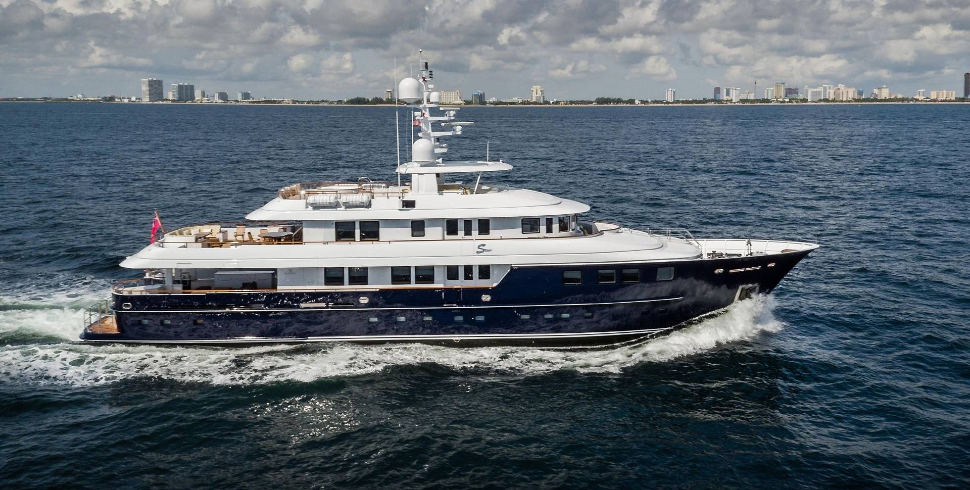 OCEAN'S SEVEN yacht