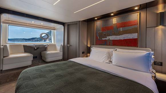 BELLA KATRIN yacht