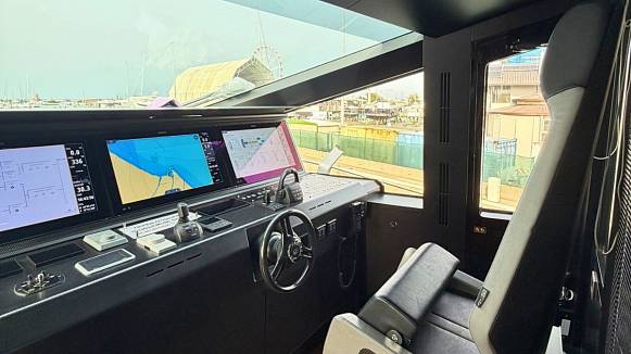 CARAT yacht