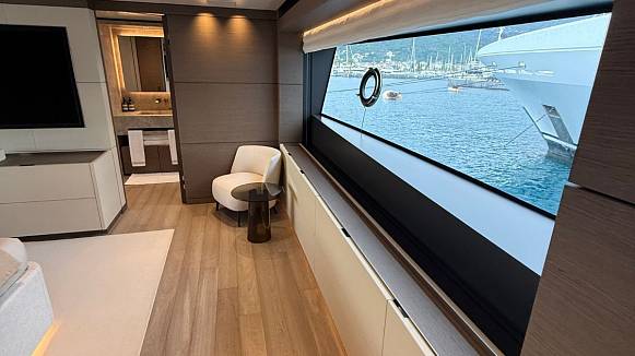 ALBUS yacht