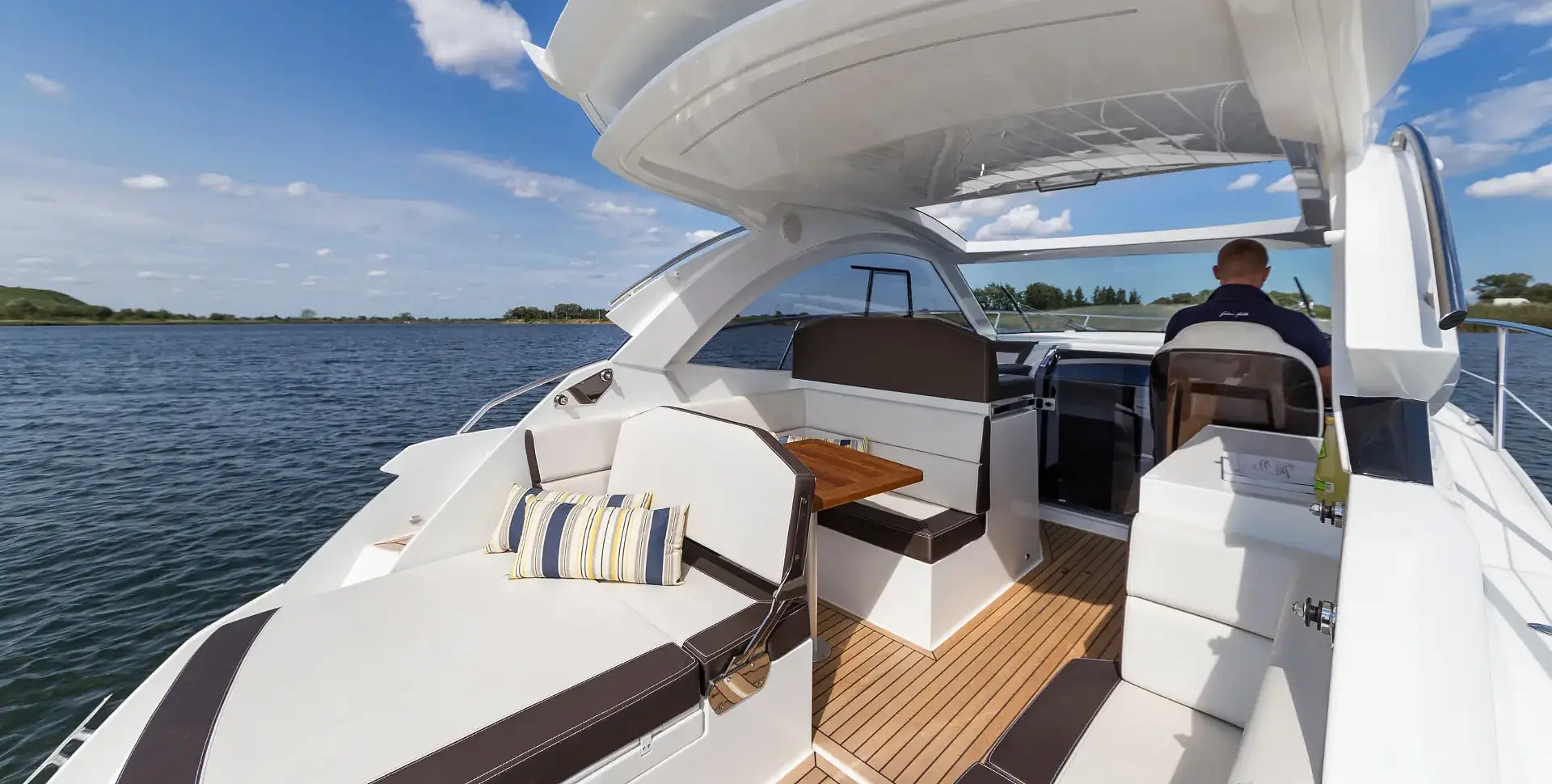 GALEON 335 HTS yacht