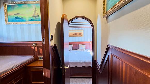 DE ALM DELFINO 60 yacht