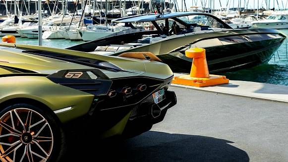 LAMBORGHINI 63 yacht