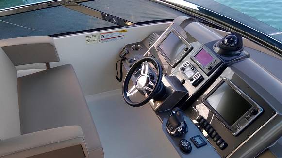 MARQUIS 630 SPORT yacht