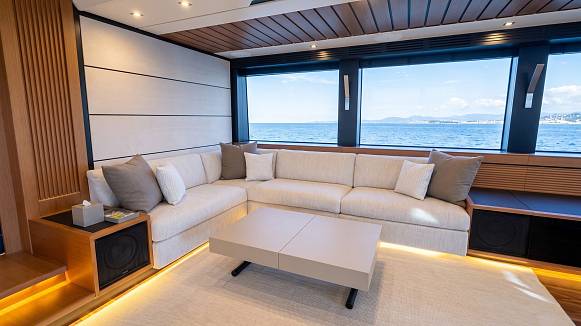 CARAT yacht