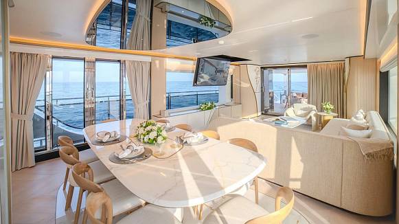 MAJESTY 100 TERRACE yacht